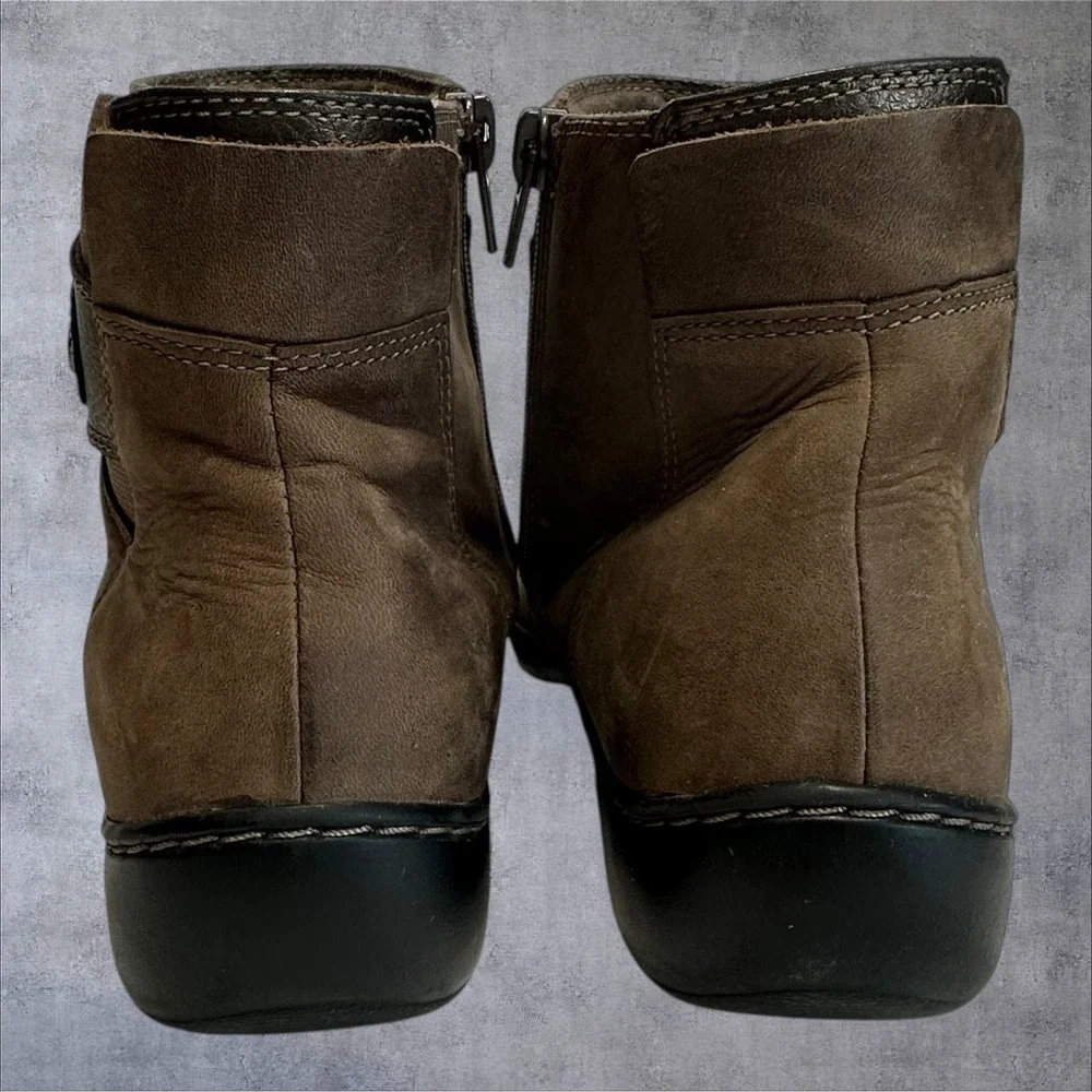 Clarks‎ Collection Cora Tropic Ankle Boots Womens 8.5 Brown Leather Suede